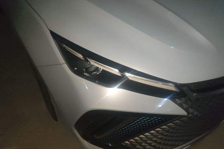 Used Geely Auto Emgrand L HiP 2022 1.5TD-DHT Pro 100KM Super Rui Right Front Headlight