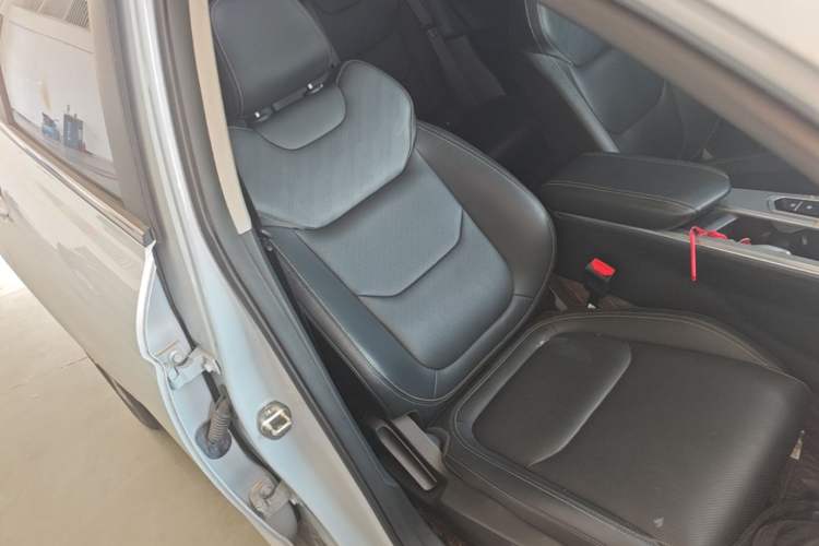 Used Geely Auto Emgrand L HiP 2022 1.5TD-DHT Pro 100KM Super Clean Right Front Seat