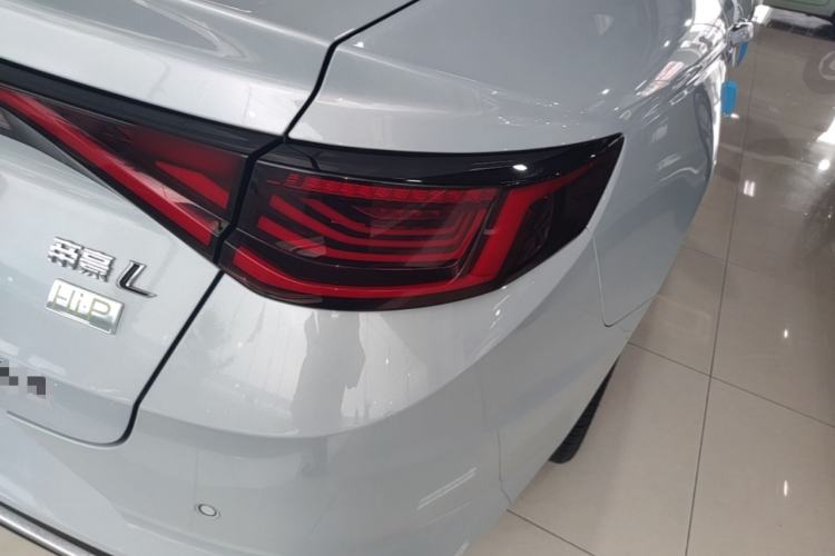 Used Geely Auto Emgrand L HiP 2022 1.5TD-DHT Pro 100KM Super Rui Right Rear Taillight