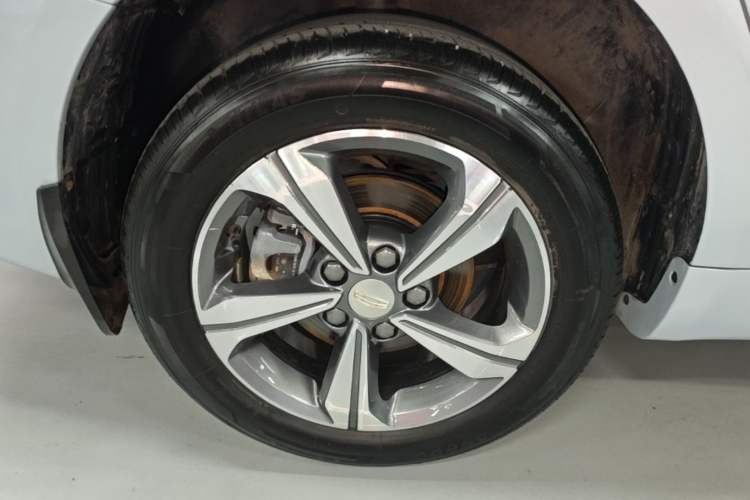 Used Geely Auto Emgrand L HiP 2022 1.5TD-DHT Pro 100KM Super Clean Right Rear Wheel Hub