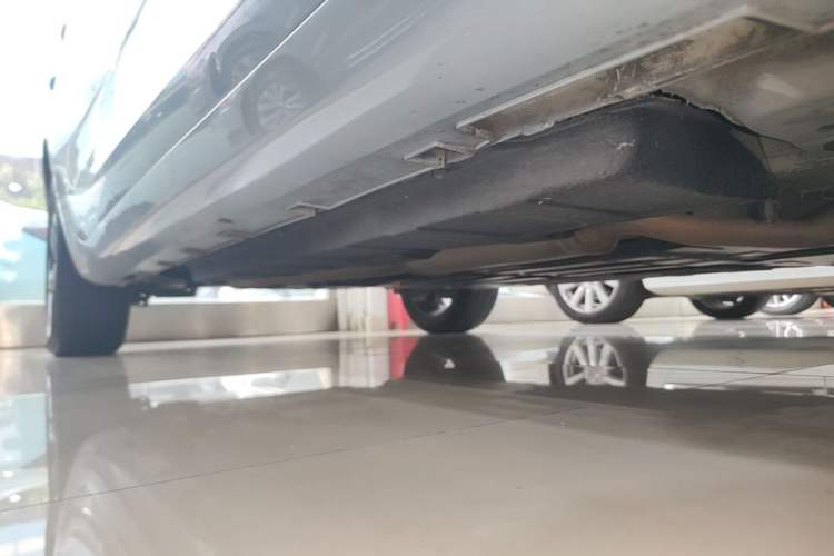 Used Geely Auto Emgrand L HiP 2022 1.5TD-DHT Pro 100KM Super Rui Right Side Sill