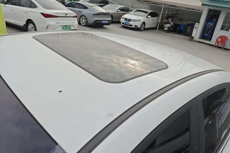 Used Geely Auto Emgrand L HiP 2022 1.5TD-DHT Pro 100KM Super Swift Roof