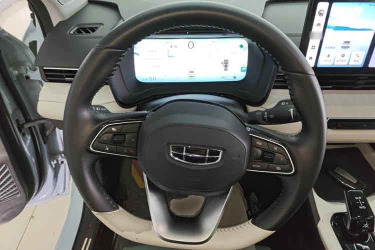 Used Geely Auto Emgrand L HiP 2022 1.5TD-DHT Pro 100KM Super Rui Steering Wheel