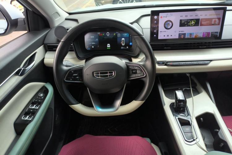 Used Geely Auto Emgrand L HiP 2022 1.5TD-DHT Pro 100KM Super Swift Steering Wheel