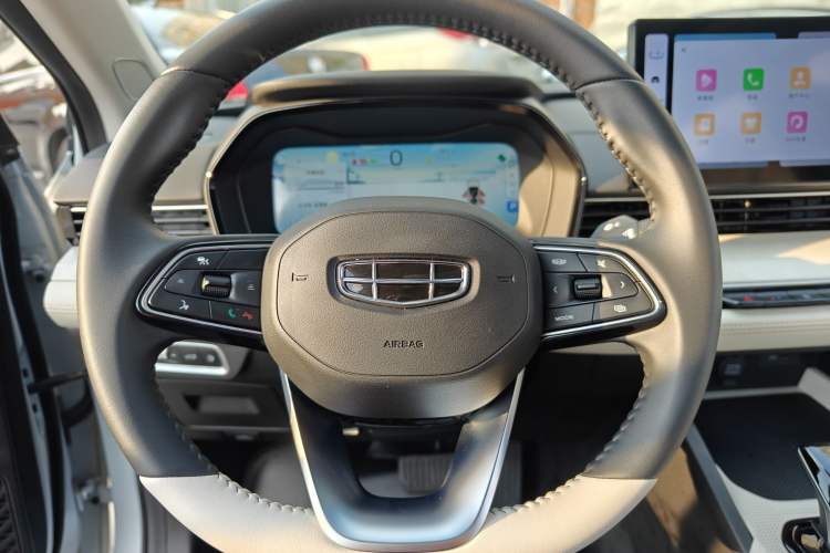 Used Geely Auto Emgrand L HiP 2022 1.5TD-DHT Pro 100KM Super Rui Steering Wheel