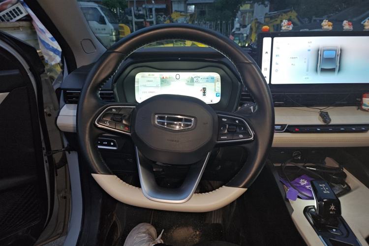Used Geely Auto Emgrand L HiP 2022 1.5TD-DHT Pro 100KM Super Rui Steering Wheel