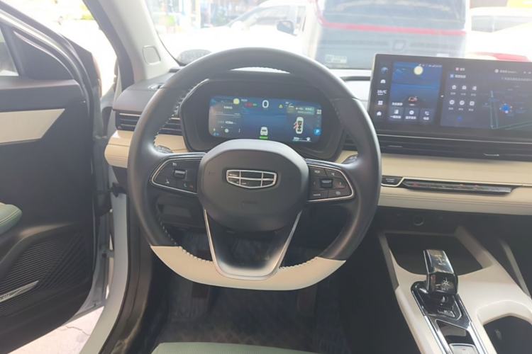 Used Geely Auto Emgrand L HiP 2022 1.5TD-DHT Pro 100KM Super Swift Steering Wheel