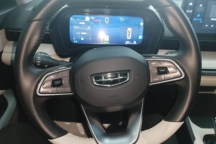 Used Geely Auto Emgrand L HiP 2022 1.5TD-DHT Pro 100KM Super Rui Steering Wheel