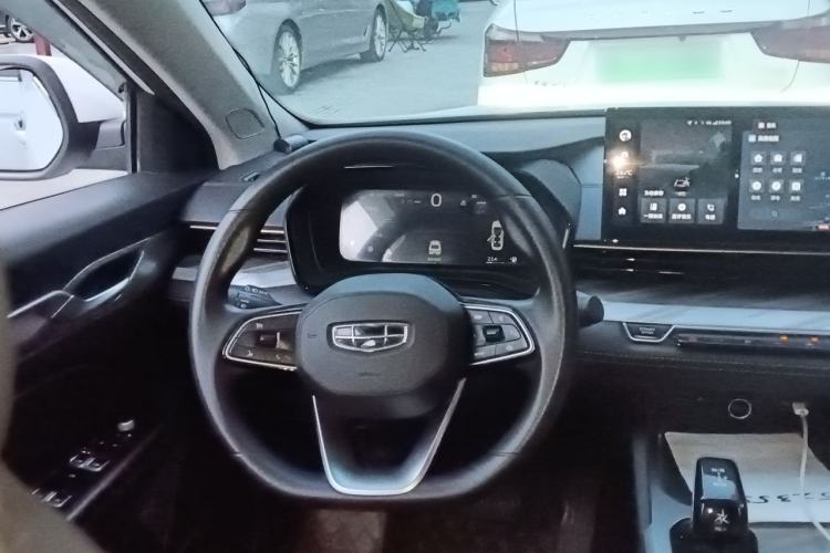 Used Geely Auto Emgrand L HiP 2022 1.5TD-DHT Pro 100KM Super Clean Steering Wheel