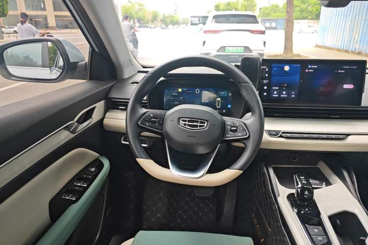 Used Geely Auto Emgrand L HiP 2022 1.5TD-DHT Pro 100KM Super Rui Steering Wheel