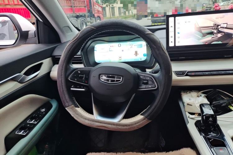 Used Geely Auto Emgrand L HiP 2022 1.5TD-DHT Pro 100KM Super Rui Steering Wheel