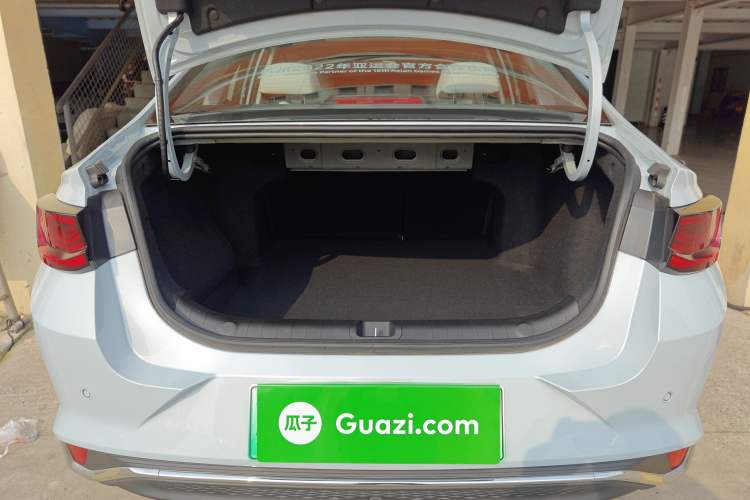 Used Geely Auto Emgrand L HiP 2022 1.5TD-DHT Pro 100KM Super Rui Trunk