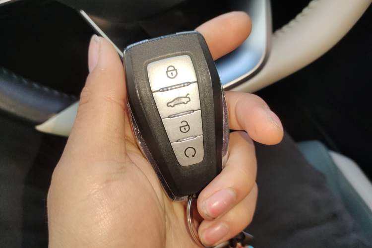 Used Geely Auto Emgrand L HiP 2022 1.5TD-DHT Pro 100KM Super Swift Vehicle Key
