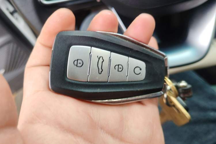Used Geely Auto Emgrand L HiP 2022 1.5TD-DHT Pro 100KM Super Clean Vehicle Key