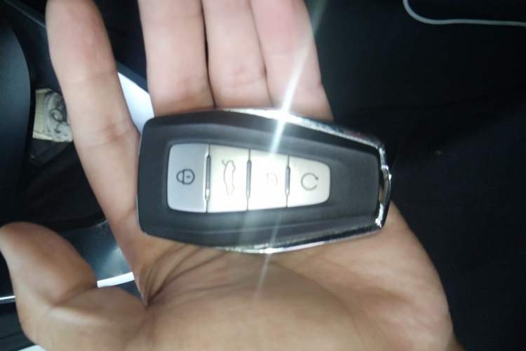 Used Geely Auto Emgrand L HiP 2022 1.5TD-DHT Pro 100KM Super Clean Vehicle Key