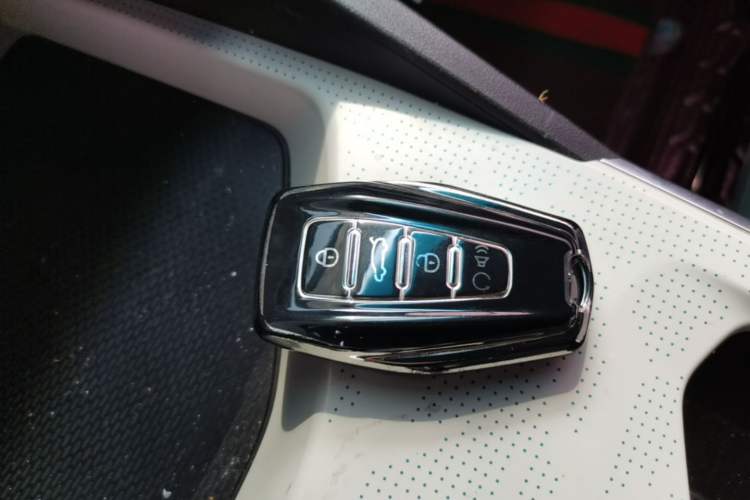 Used Geely Auto Emgrand L HiP 2022 1.5TD-DHT Pro 100KM Super Rui Vehicle Key