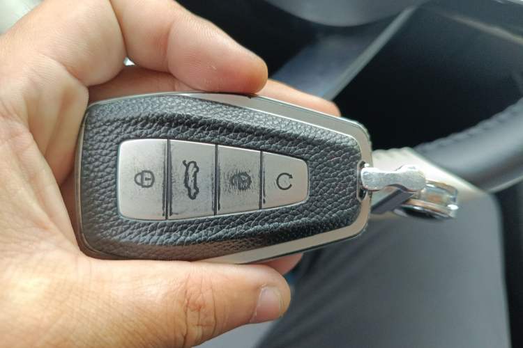 Used Geely Auto Emgrand L HiP 2022 1.5TD-DHT Pro 100KM Super Swift Vehicle Key