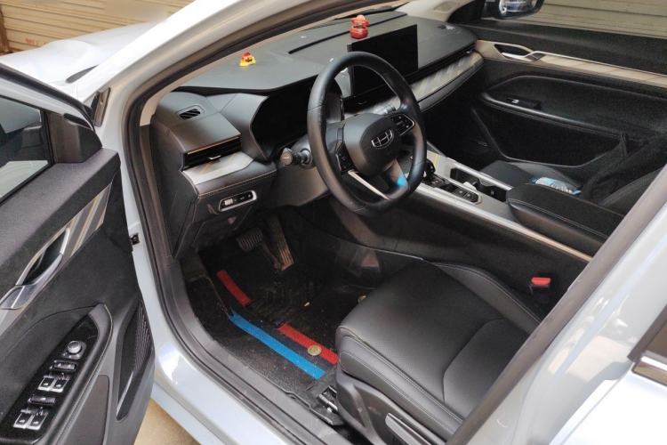 Used Geely Auto Emgrand L HiP 2024 Longteng Edition 1.5TD-DHT Pro 100KM Superior Model Driver Seat