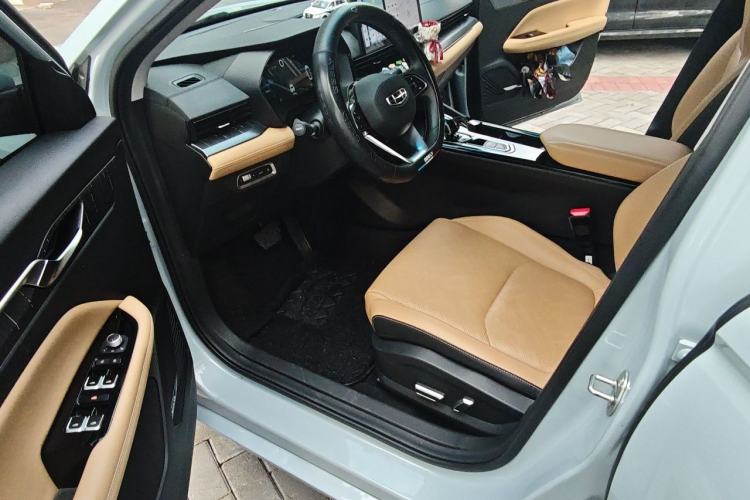 Used Geely Auto Emgrand L HiP 2024 Champion Edition 1.5TD-DHT Pro 100KM Excellence Model Driver Seat