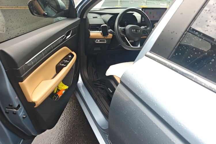 Used Geely Auto Emgrand L HiP 2024 Champion Edition 1.5TD-DHT Pro 100KM Excellence Model Driver Seat
