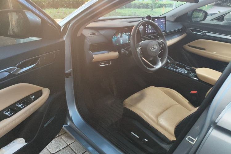 Used Geely Auto Emgrand L HiP 2024 Longteng Edition 1.5TD-DHT Pro 100KM Excellence Model Driver Seat