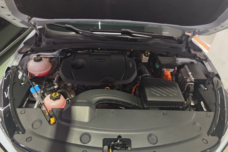 Used Geely Auto Emgrand L HiP 2024 Champion Edition 1.5TD-DHT Pro 100KM Excellence Model Engine Bay