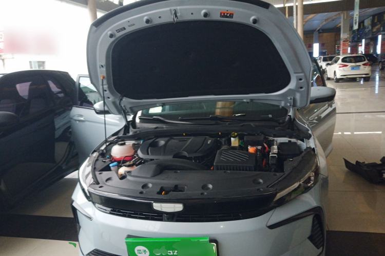 Used Geely Auto Emgrand L HiP 2024 Longteng Edition 1.5TD-DHT Pro 100KM Superior Model Engine Bay