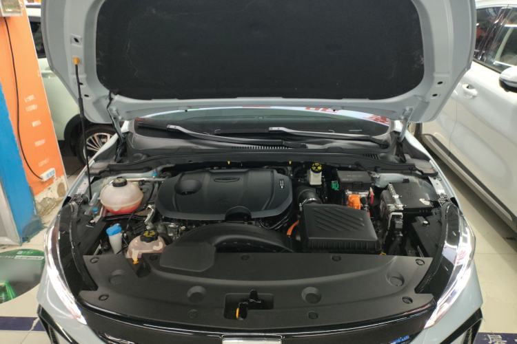 Used Geely Auto Emgrand L HiP 2024 Longteng Edition 1.5TD-DHT Pro 100KM Superior Model Engine Bay