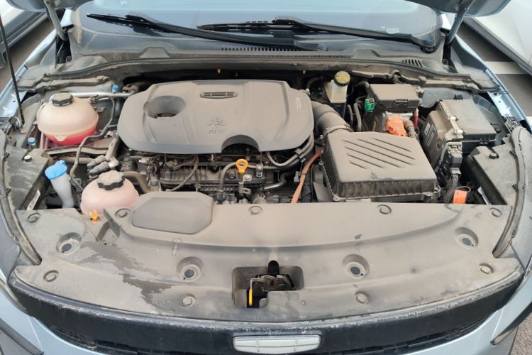 Used Geely Auto Emgrand L HiP 2024 Champion Edition 1.5TD-DHT Pro 100KM Excellence Model Engine Bay