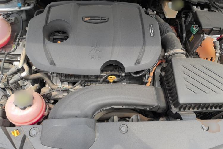 Used Geely Auto Emgrand L HiP 2024 Champion Edition 1.5TD-DHT Pro 100KM Excellence Model Engine Bay
