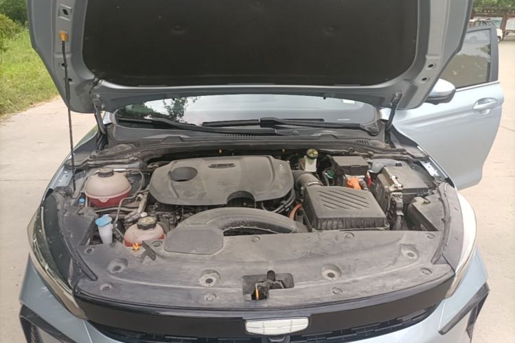 Used Geely Auto Emgrand L HiP 2024 Champion Edition 1.5TD-DHT Pro 100KM Excellence Model Engine Bay
