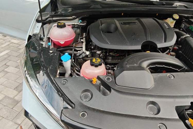 Used Geely Auto Emgrand L HiP 2024 Champion Edition 1.5TD-DHT Pro 100KM Excellence Model Engine Bay Right