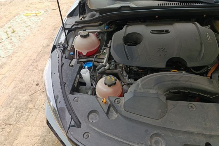 Used Geely Auto Emgrand L HiP 2024 Champion Edition 1.5TD-DHT Pro 100KM Excellence Model Engine Bay Right
