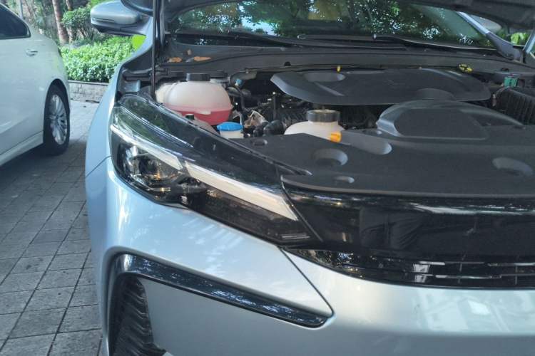 Used Geely Auto Emgrand L HiP 2024 Longteng Edition 1.5TD-DHT Pro 100KM Excellence Model Engine Bay Right