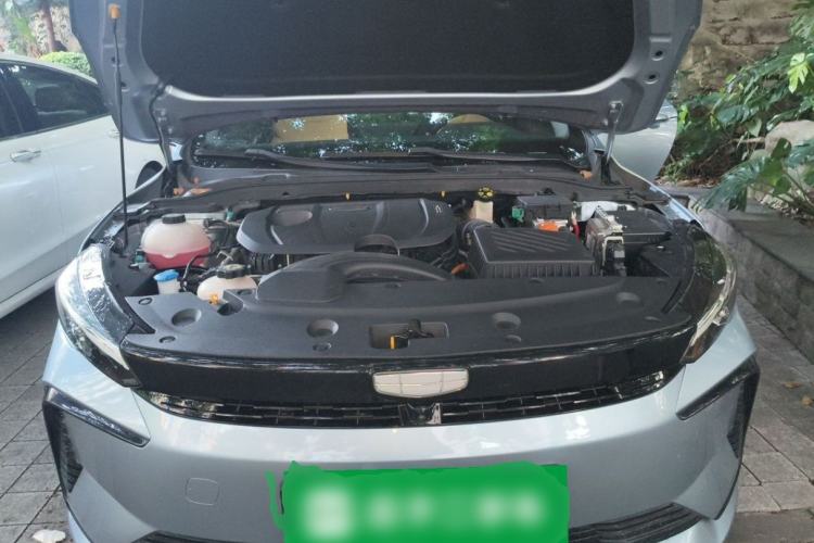 Used Geely Auto Emgrand L HiP 2024 Longteng Edition 1.5TD-DHT Pro 100KM Excellence Model Engine Bay