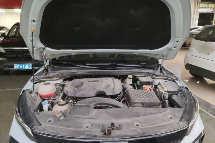 Used Geely Auto Emgrand L HiP 2024 Champion Edition 1.5TD-DHT Pro 100KM Excellence Model Engine Bay