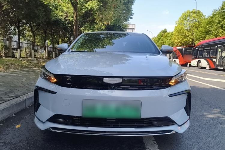 Used Geely Auto Emgrand L HiP 2024 Champion Edition 1.5TD-DHT Pro 100KM Excellence Model Front