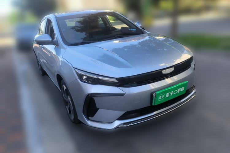 Used Geely Auto Emgrand L HiP 2024 Champion Edition 1.5TD-DHT Pro 100KM Excellence Model Front Right 45 Deg