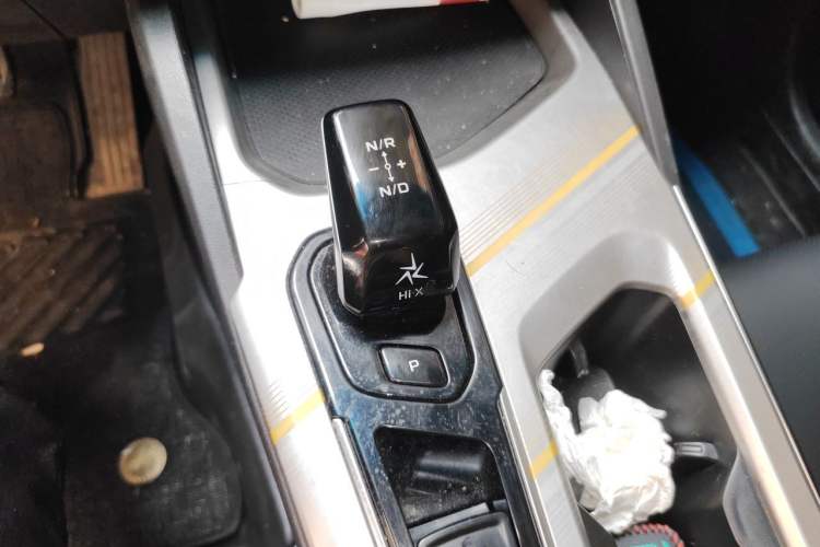 Used Geely Auto Emgrand L HiP 2024 Longteng Edition 1.5TD-DHT Pro 100KM Superior Model Gear Lever