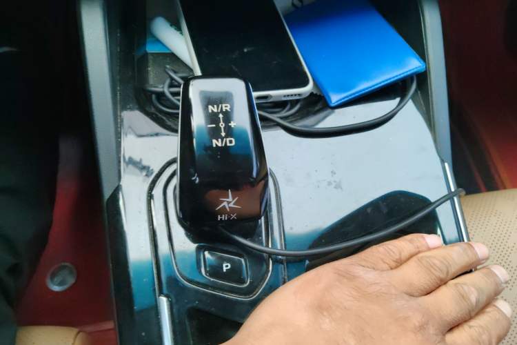 Used Geely Auto Emgrand L HiP 2024 Champion Edition 1.5TD-DHT Pro 100KM Excellence Model Gear Lever