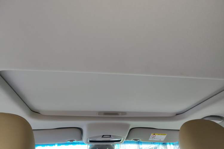 Used Geely Auto Emgrand L HiP 2024 Champion Edition 1.5TD-DHT Pro 100KM Excellence Model Headliner