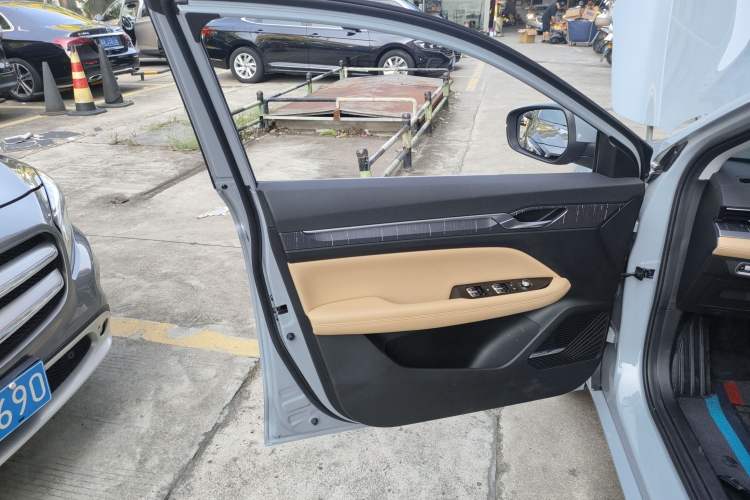Used Geely Auto Emgrand L HiP 2024 Champion Edition 1.5TD-DHT Pro 100KM Excellence Model Left Front Door Interior