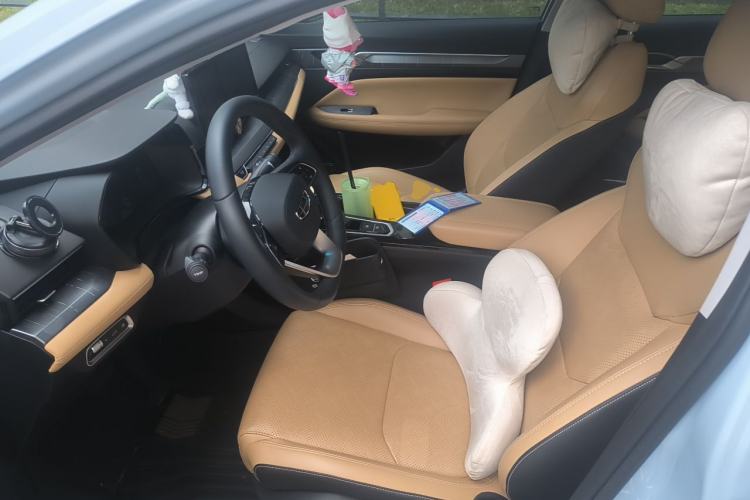 Used Geely Auto Emgrand L HiP 2024 Longteng Edition 1.5TD-DHT Pro 100KM Excellence Model Left Front Seat
