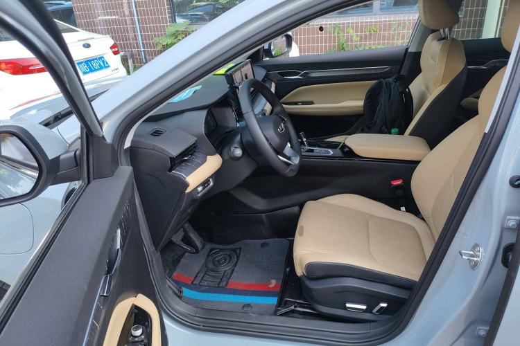 Used Geely Auto Emgrand L HiP 2024 Champion Edition 1.5TD-DHT Pro 100KM Excellence Model Left Front Seat
