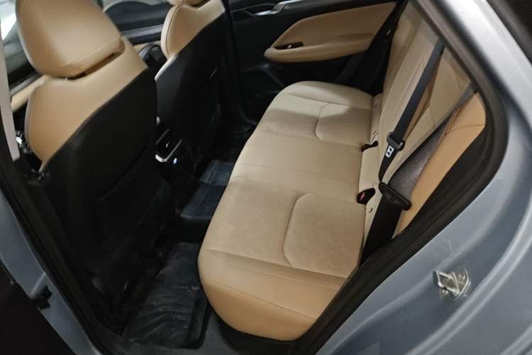 Used Geely Auto Emgrand L HiP 2024 Champion Edition 1.5TD-DHT Pro 100KM Excellence Model Left Rear Seat