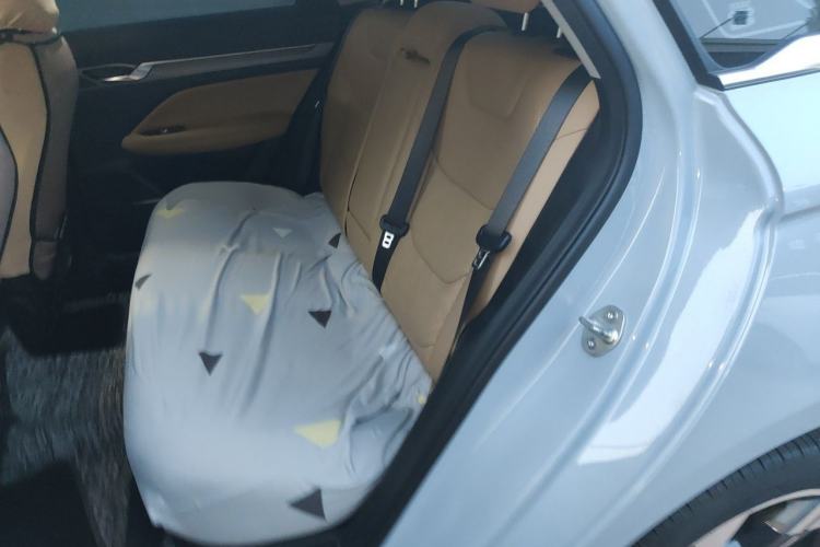 Used Geely Auto Emgrand L HiP 2024 Champion Edition 1.5TD-DHT Pro 100KM Excellence Model Left Rear Seat