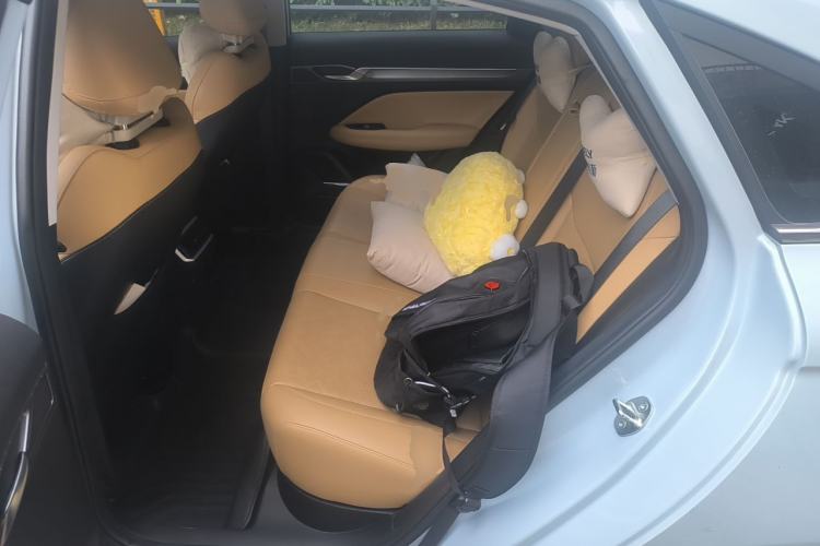 Used Geely Auto Emgrand L HiP 2024 Longteng Edition 1.5TD-DHT Pro 100KM Excellence Model Left Rear Seat