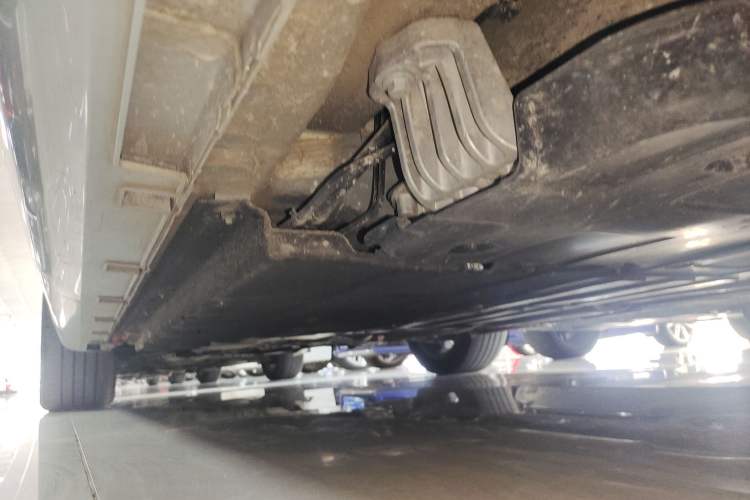 Used Geely Auto Emgrand L HiP 2024 Longteng Edition 1.5TD-DHT Pro 100KM Superior Model Left Side Sill