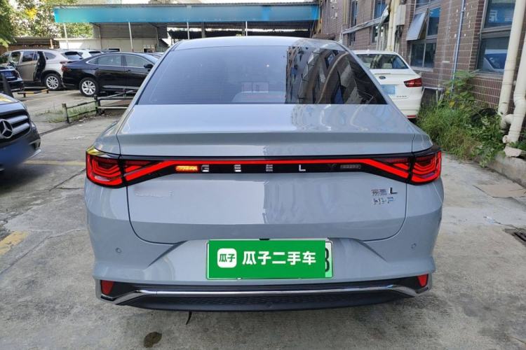 Used Geely Auto Emgrand L HiP 2024 Champion Edition 1.5TD-DHT Pro 100KM Excellence Model Rear