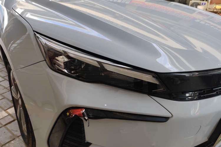 Used Geely Auto Emgrand L HiP 2024 Longteng Edition 1.5TD-DHT Pro 100KM Superior Model Right Front Headlight